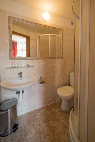 Hostal Penzi�n Roz�lia