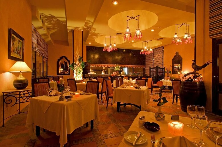 Hotel Semiramis