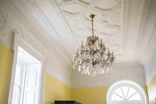 Healthfield Manor