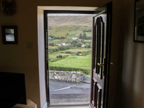 Spring Bank Cottage, Leenane