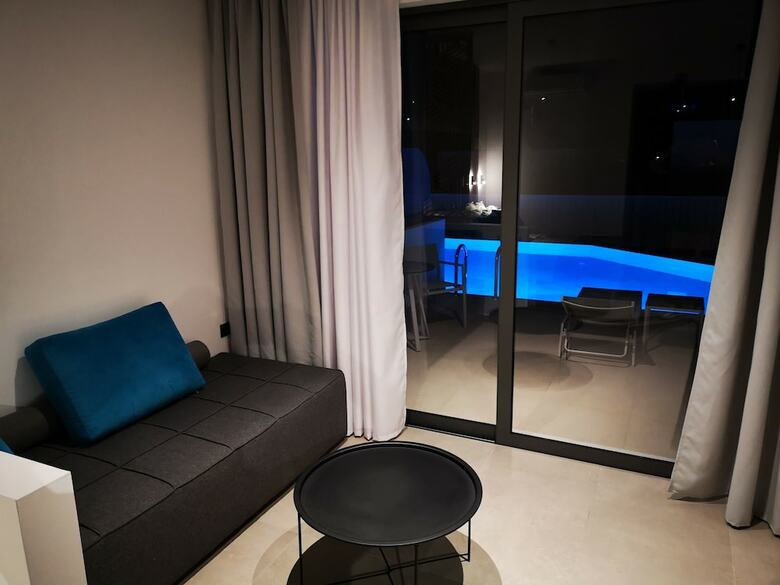 Hotel Zoes