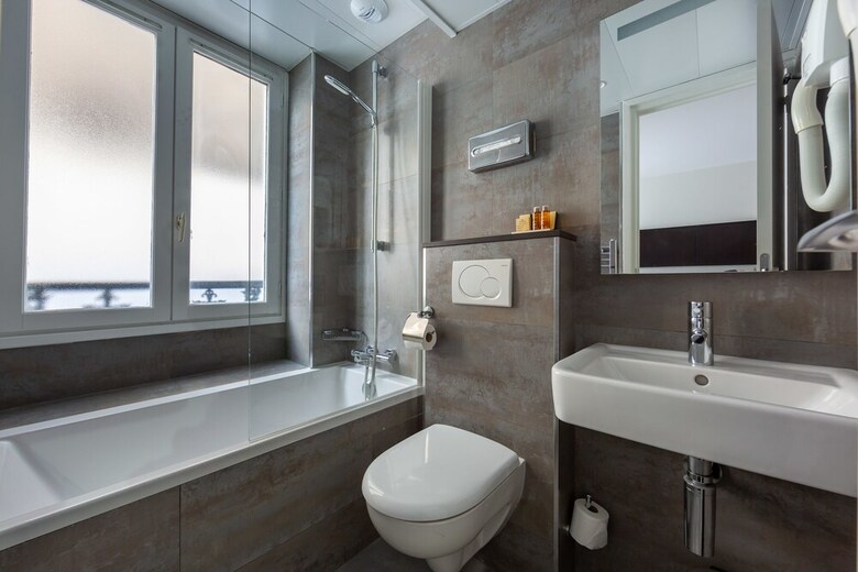 Hotel Logis H�tel 15 Montparnasse