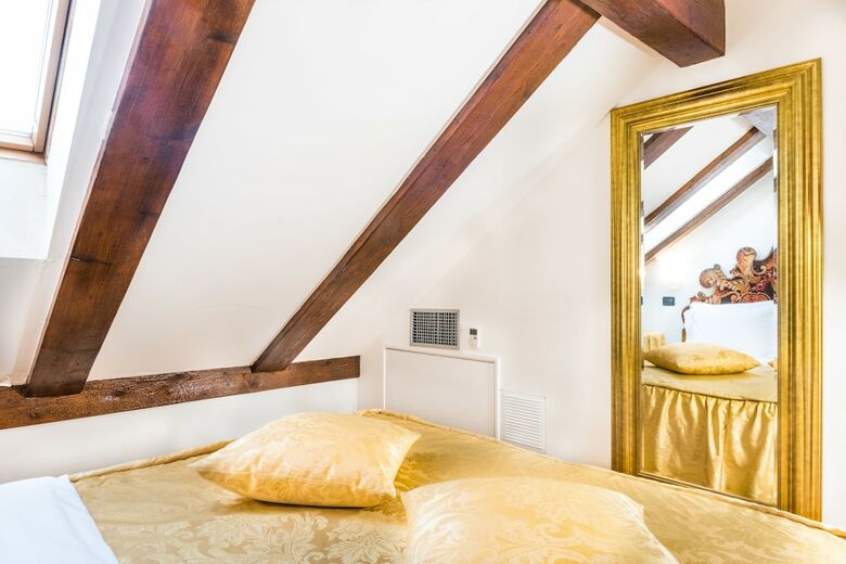 Hotel Charles Bridge Palace