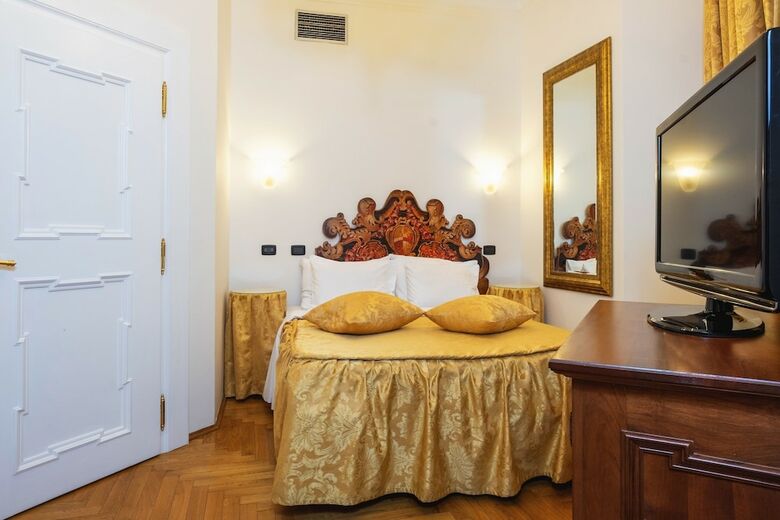 Hotel Charles Bridge Palace