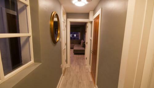 Temple Street Apartments