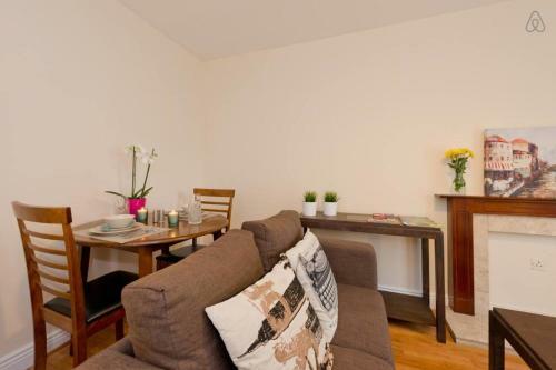 Dublin City Apartment Dooley Suite