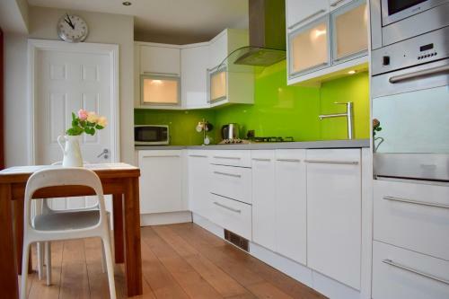 Apartamento Modern 2 Bedroom Home Close To City Centre