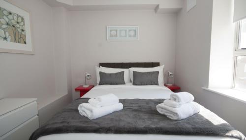 Henry Street Aparthotel