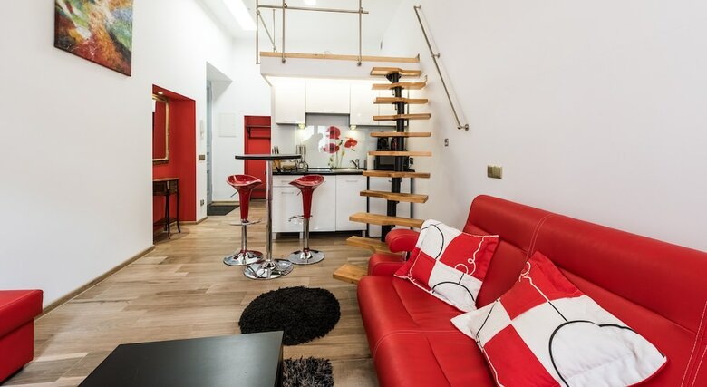 Heaven Eleven Apartments - Old Town