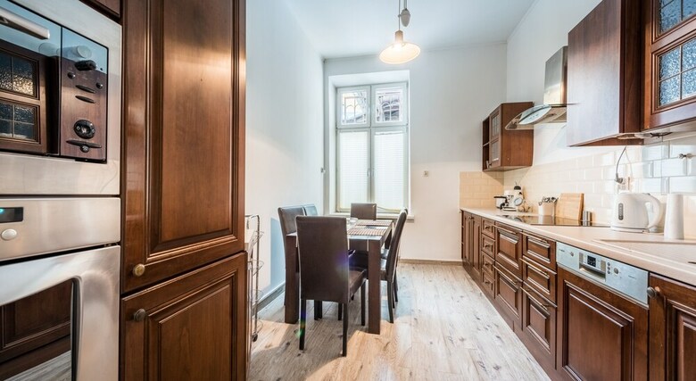 Heaven Eleven Apartments - Old Town