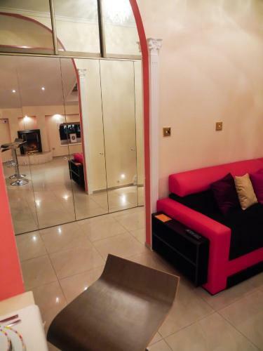 Aurora Apartment