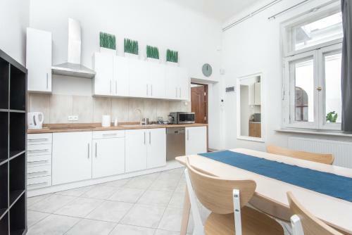 Bison Hostel