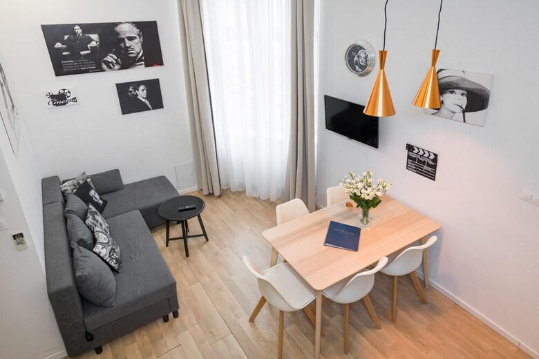 Nook Nook Apartments Dietla 66