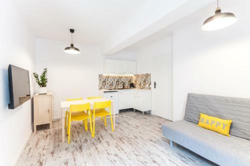 Melissa Apartments