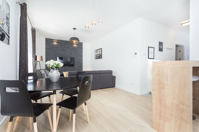 Downtown Apartments By Inpoint