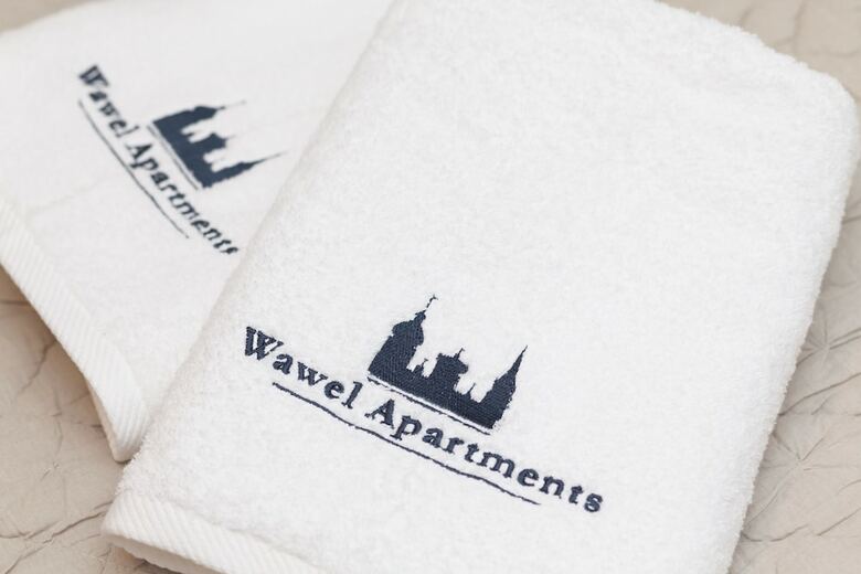 Wawel Apartments - Riverside Castle