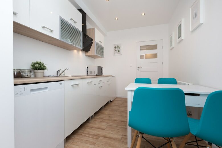 Wawel Apartments - Riverside Castle