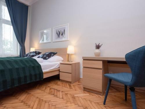 Wawel Apartments - Riverside Castle