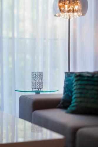 Luxury Apartments Daybreakers Old Town