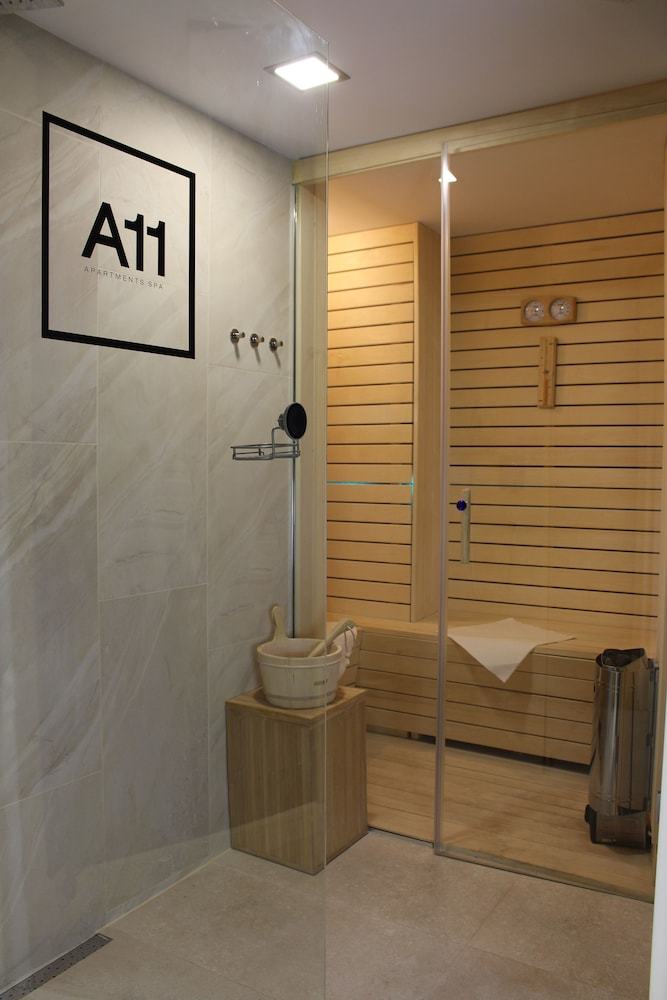 A11 Apartments & Spa Dermique