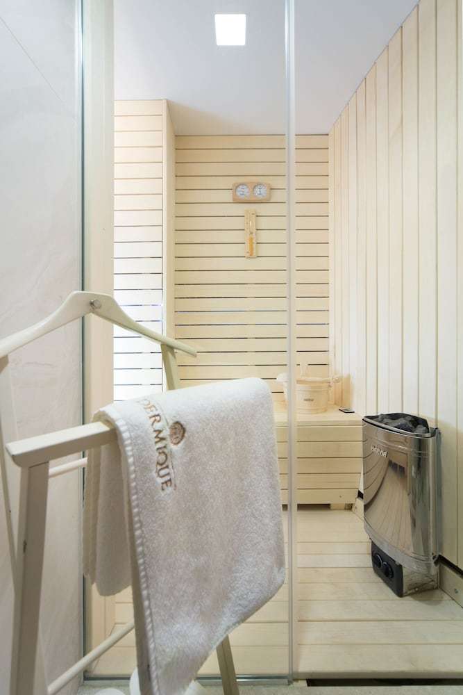 A11 Apartments & Spa Dermique