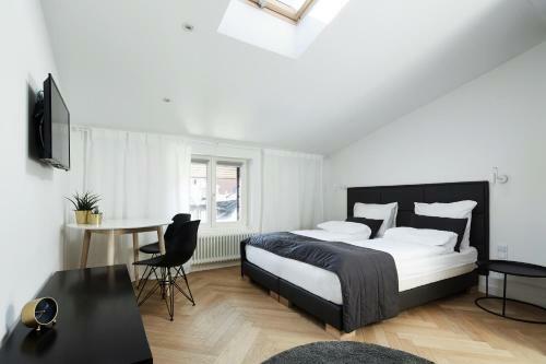 1891 Aparthotel Attic