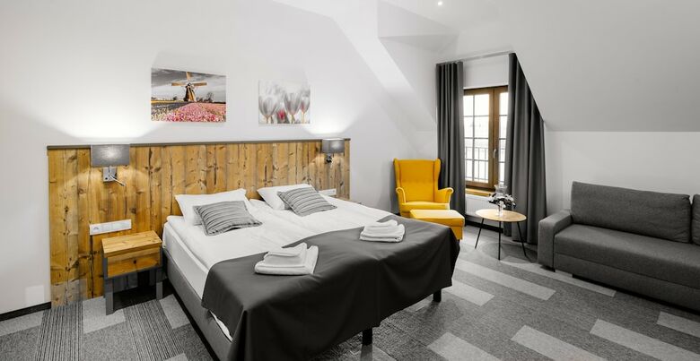 Hotel Nowa Holandia