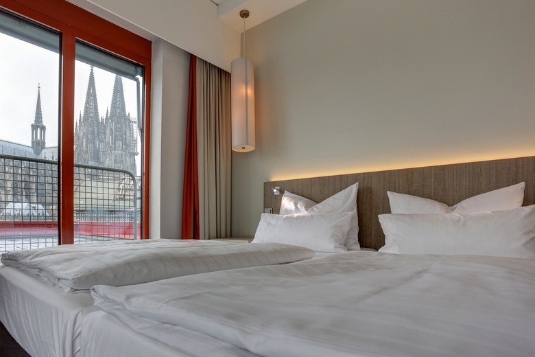 Hotel Kommerz