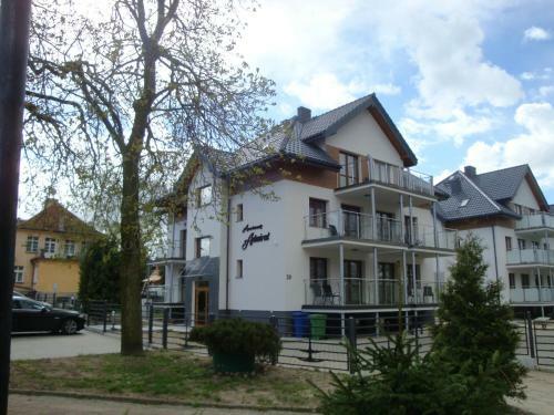 Aparthotel Admira?