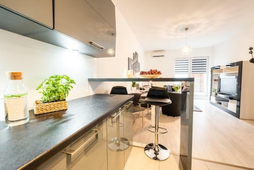 Apartamenty Tespis - Francuska Atal Park