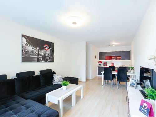 Vacationclub - Aquarius Apartament 80