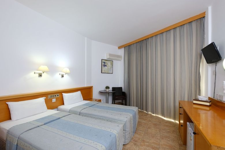 Hotel Flamingo Beach
