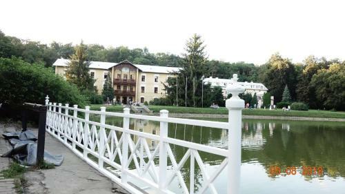 Hostal Dom Przy Parku Na??cz�w