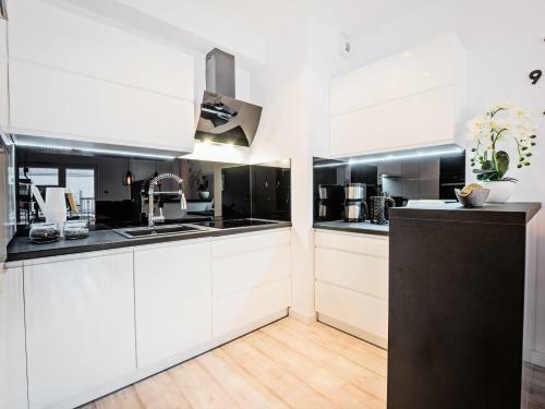 Apartamenty Homely Place 9 - Parking.