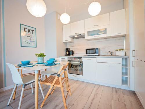 Apartamenty Homely Place 9 - Parking.