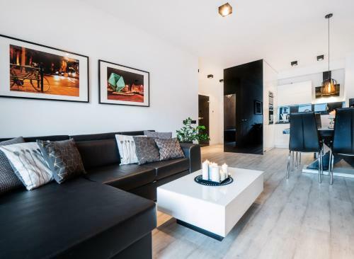 Apartamenty Homely Place 9 - Parking.