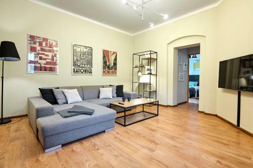 Piano Apartment