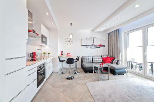 White Apartment Hawela?ska