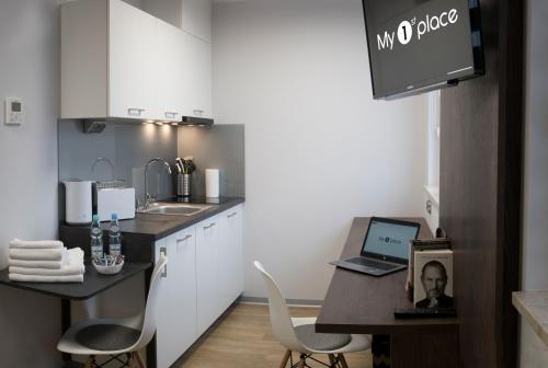 Apartamento My 1st Place Pozna?