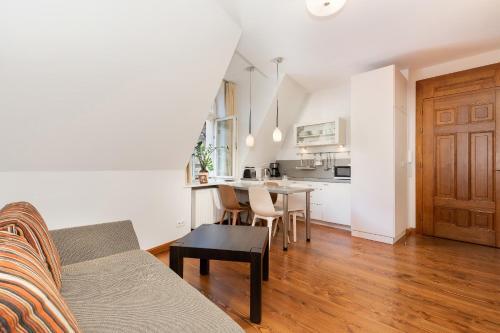 Apartments Pozna? Strza?owa