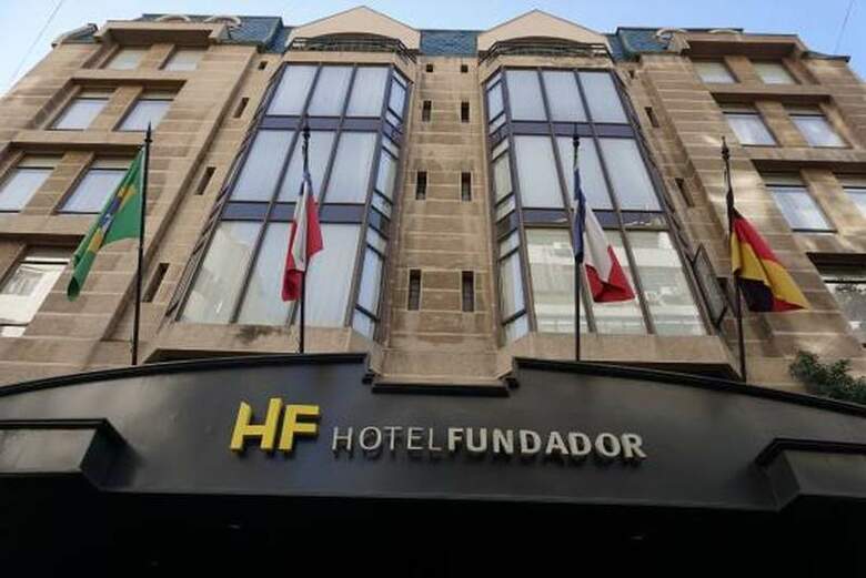 Hotel Blue Tree Fundador