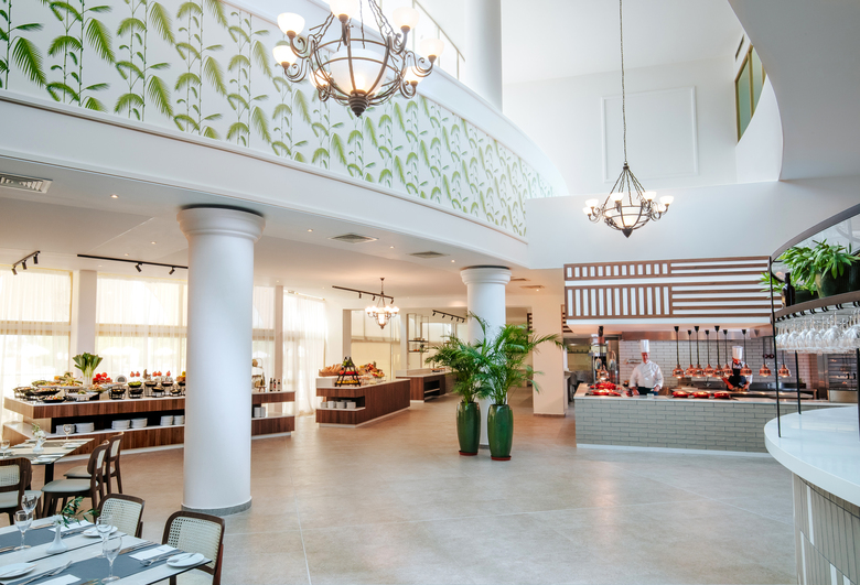 Hotel Louis Imperial Beach