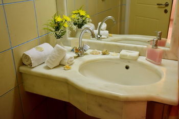 Hotel Apartments Irini