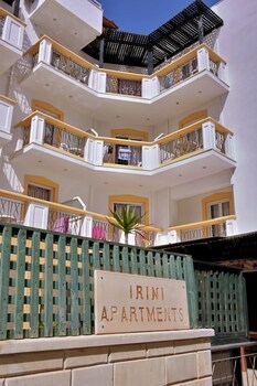 Hotel Apartments Irini