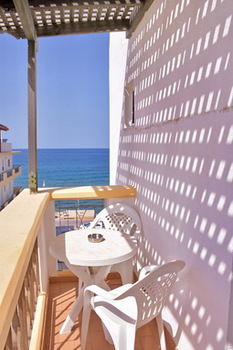Hotel Apartments Irini