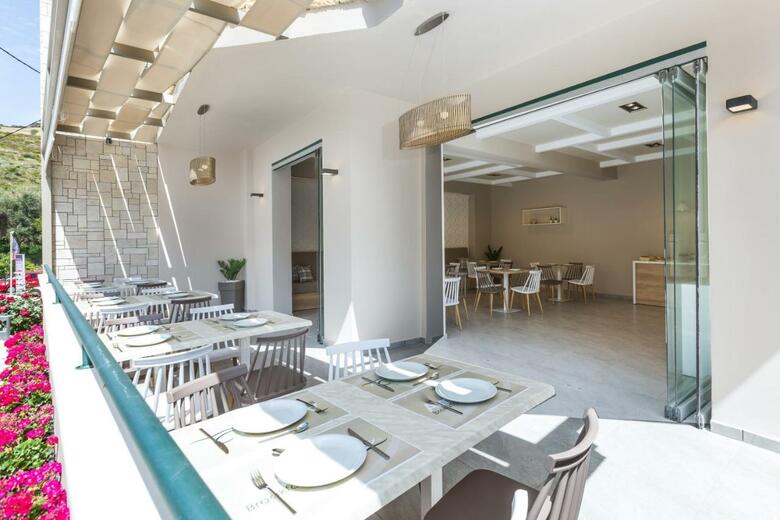 Hotel Apartments Amalia
