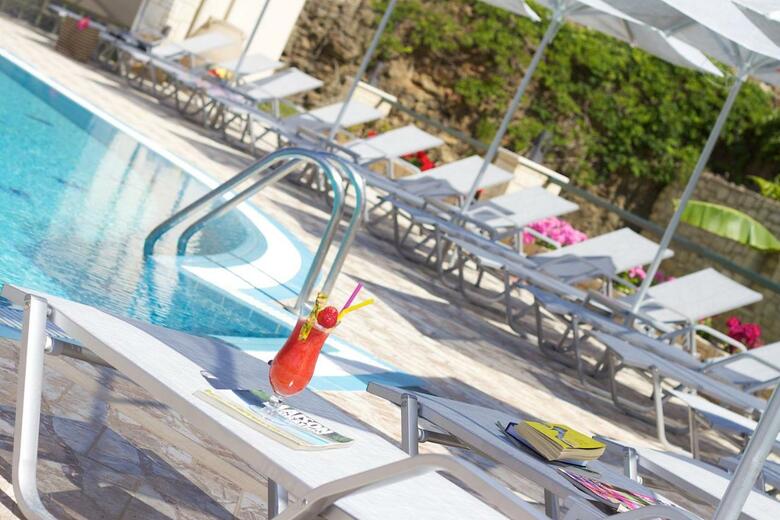 Hotel Apartments Amalia