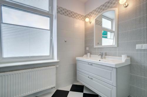 3 City Apartments - Solaro