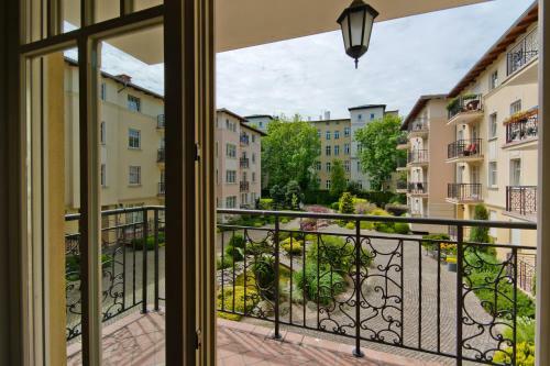 Imperial Apartments - Patio Lux