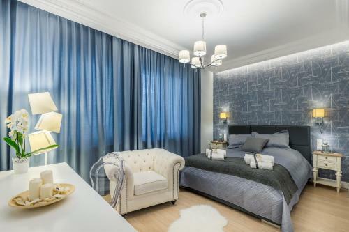 Sea Sail Apartments
